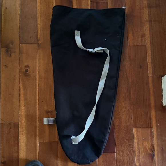 Powderidge Red and Gray Snowshoes - Picture 8 of 9